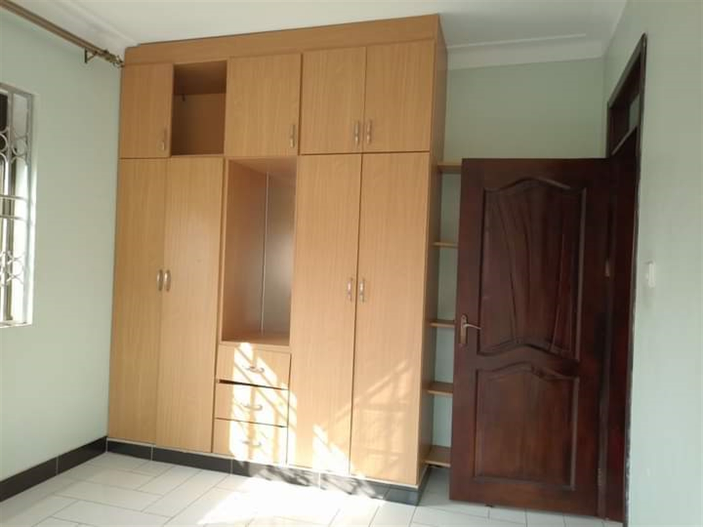 Apartment for rent in Naalya Wakiso