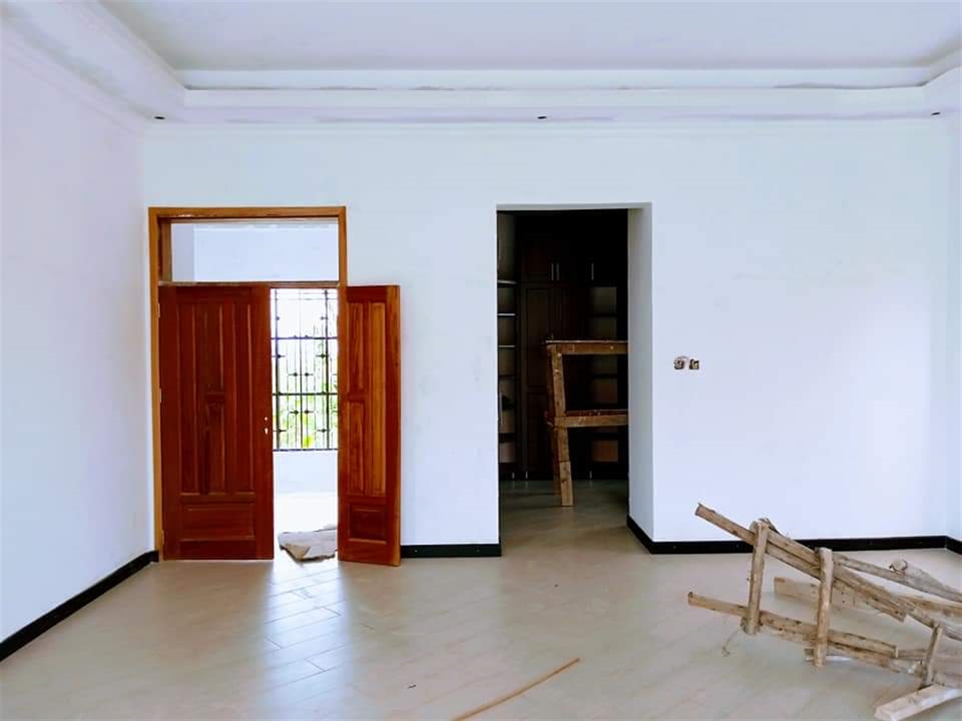 Storeyed house for sale in Kyaliwajjala Wakiso