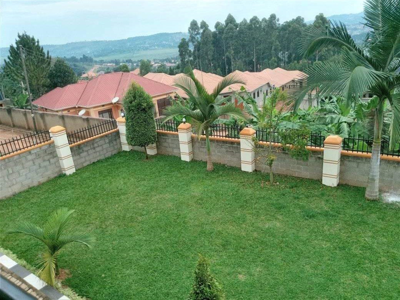 Storeyed house for sale in Nalumunye Kampala