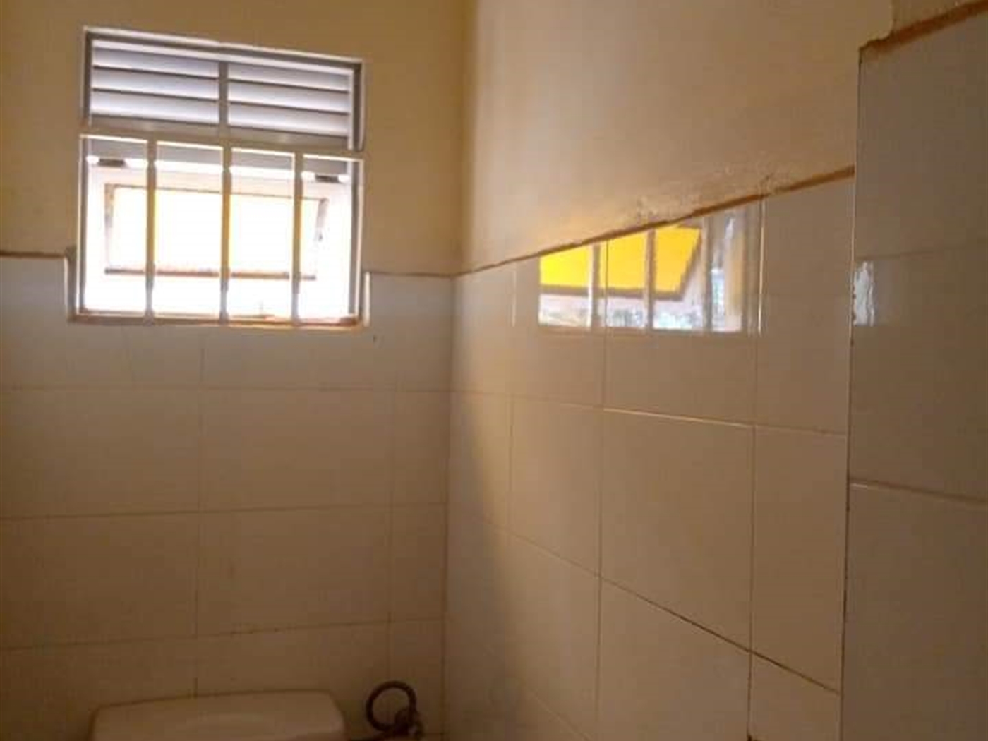 Semi Detached for rent in Kisaasi Kampala