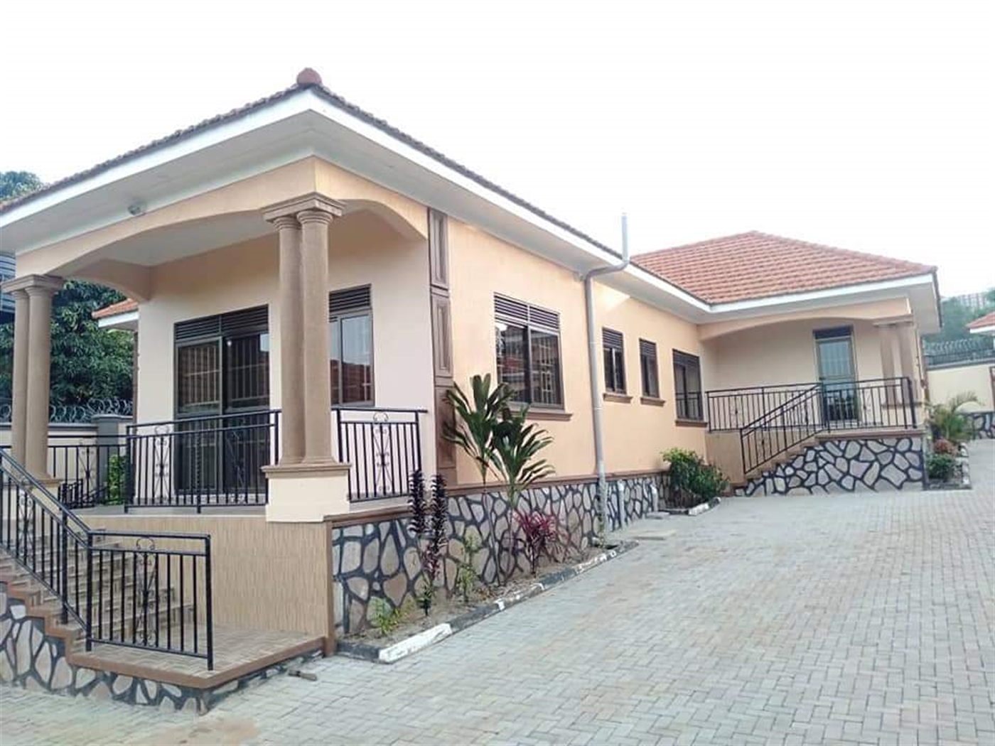 Bungalow for sale in Bwebajja Kampala