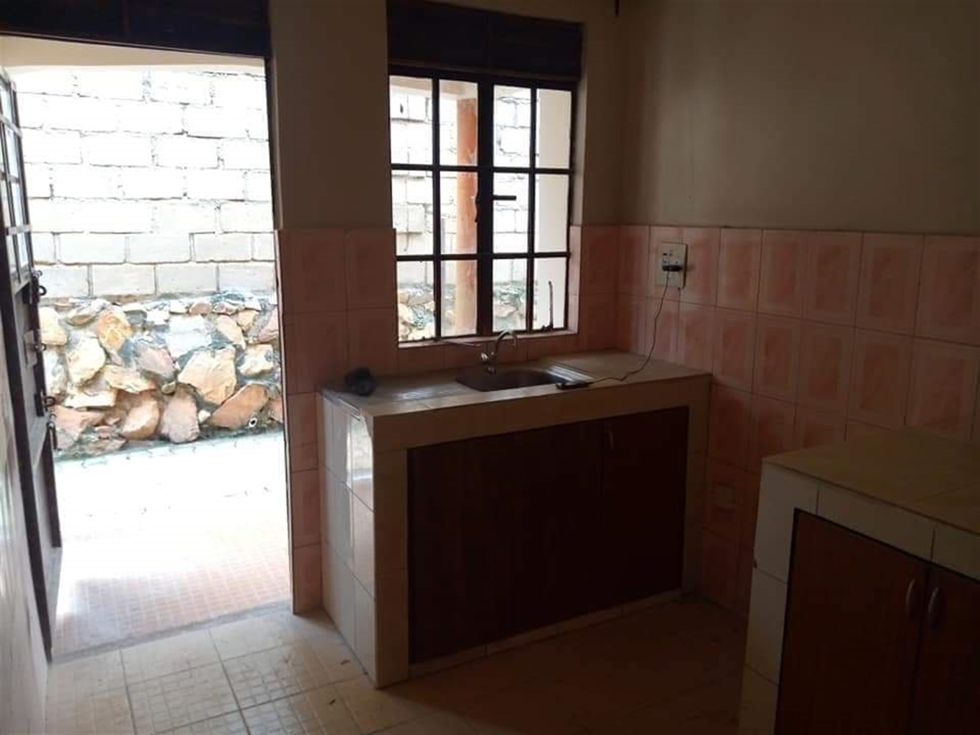 Semi Detached for rent in Kyanja Kampala