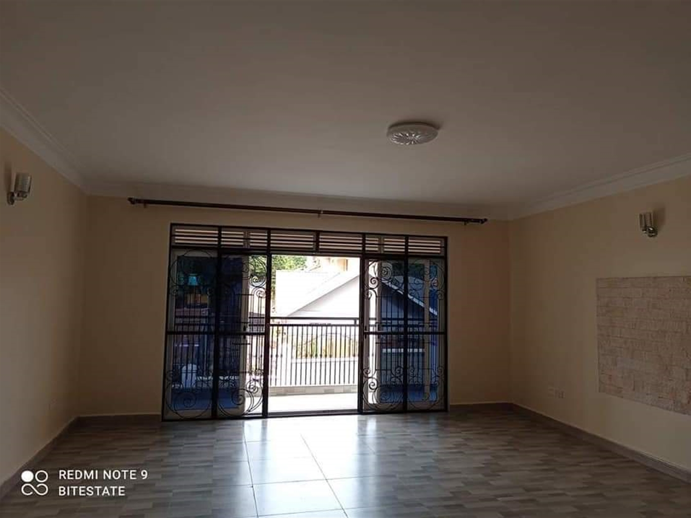 Apartment for rent in Kiwaatule Kampala