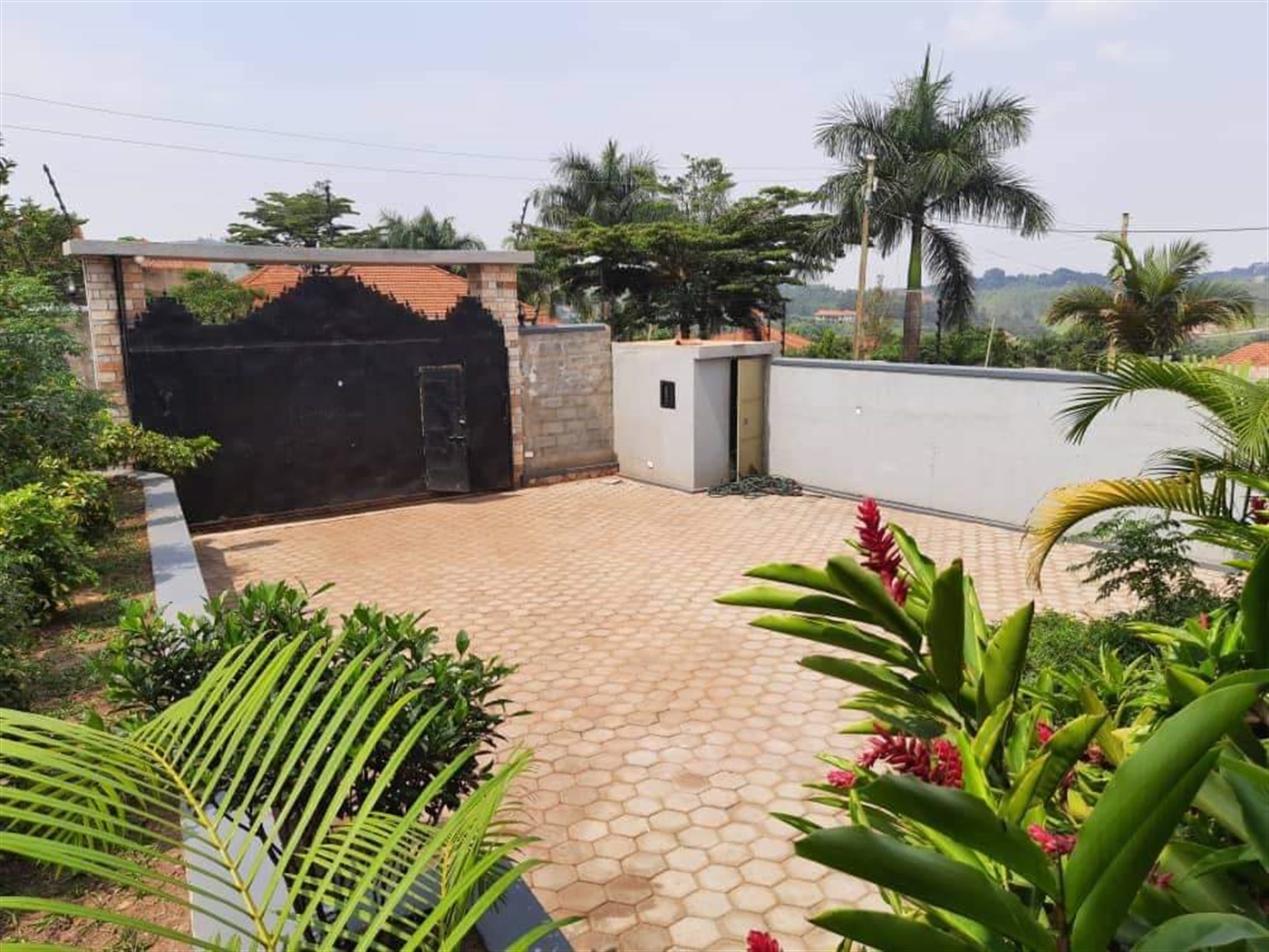 Bungalow for sale in Arkright Kampala