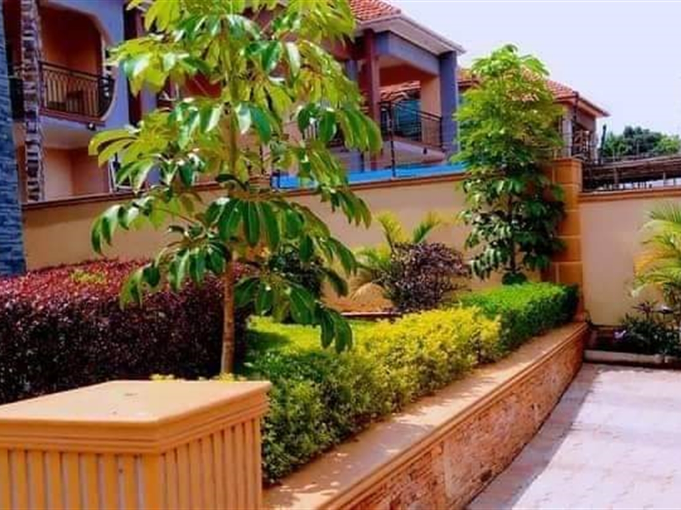 Mansion for sale in Kiwaatule Kampala