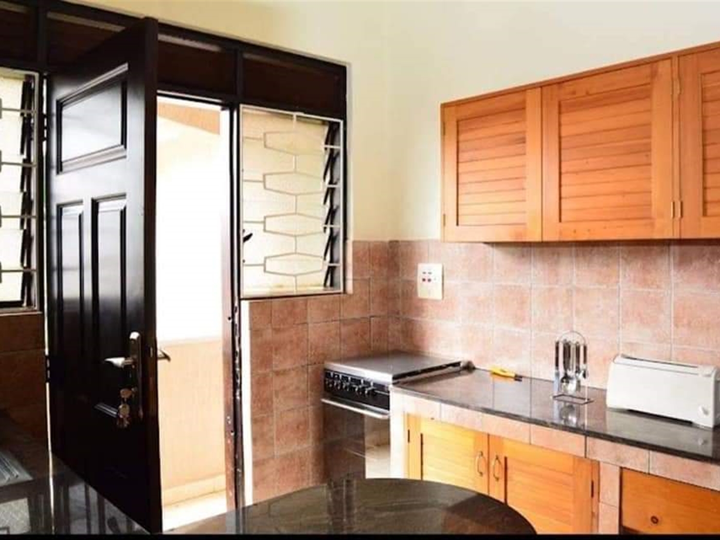 Apartment for rent in Bugoloobi Kampala