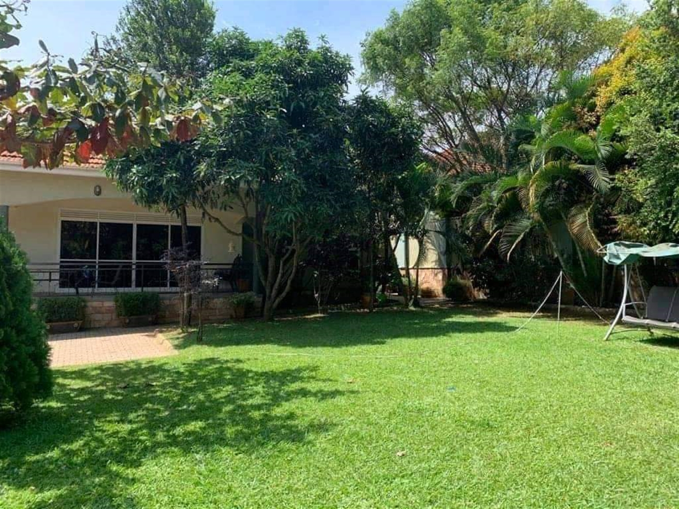 Semi Detached for rent in Mbuya Kampala
