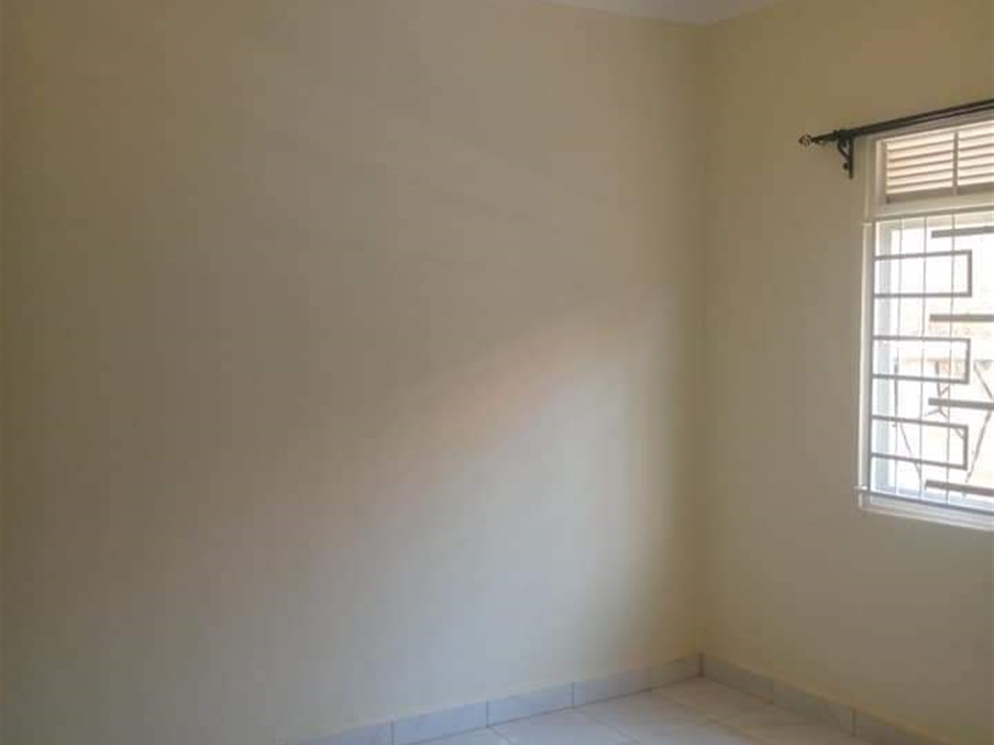 Semi Detached for rent in Kyanja Kampala