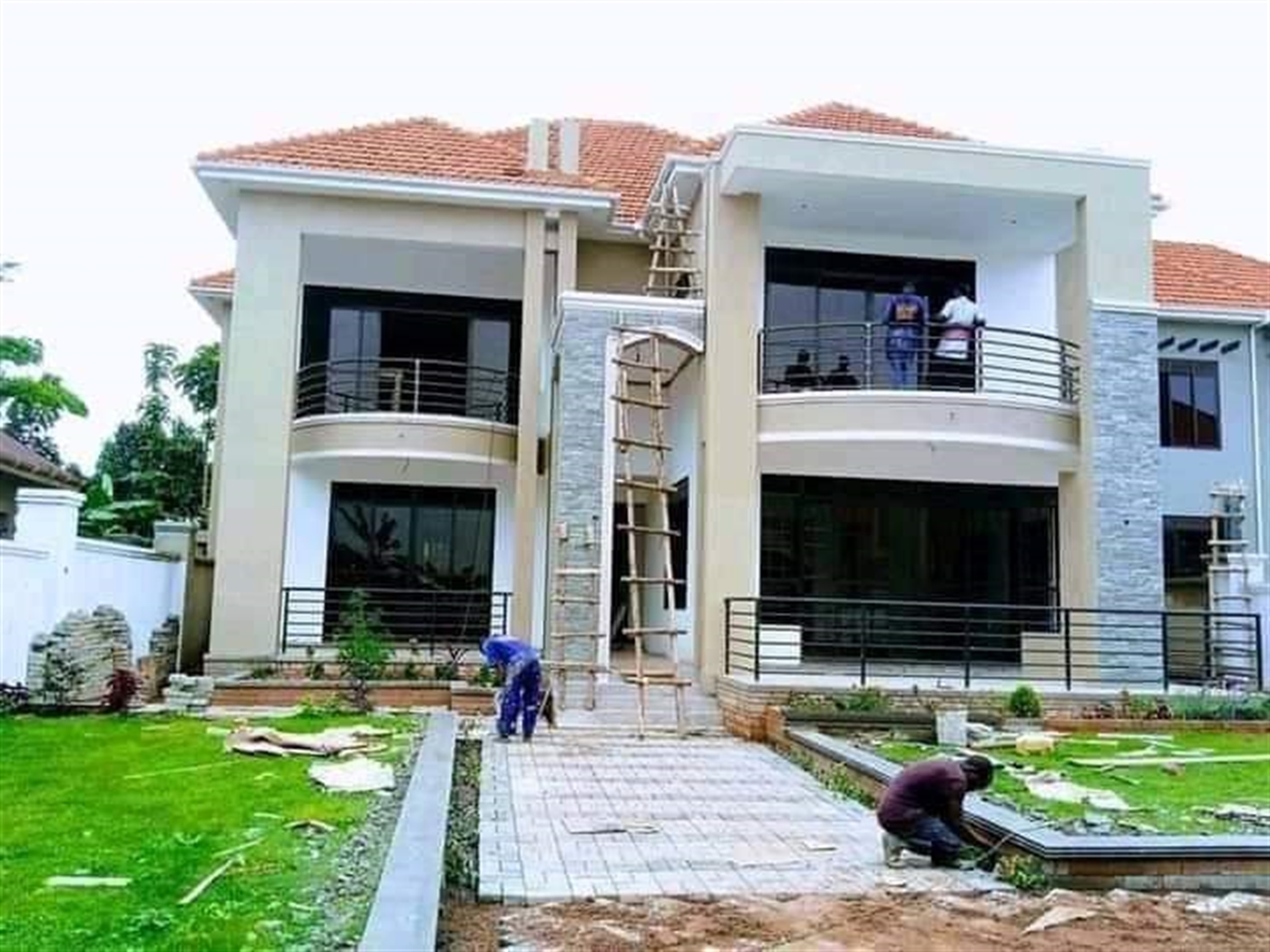 Mansion for sale in Kyaliwajjala Wakiso