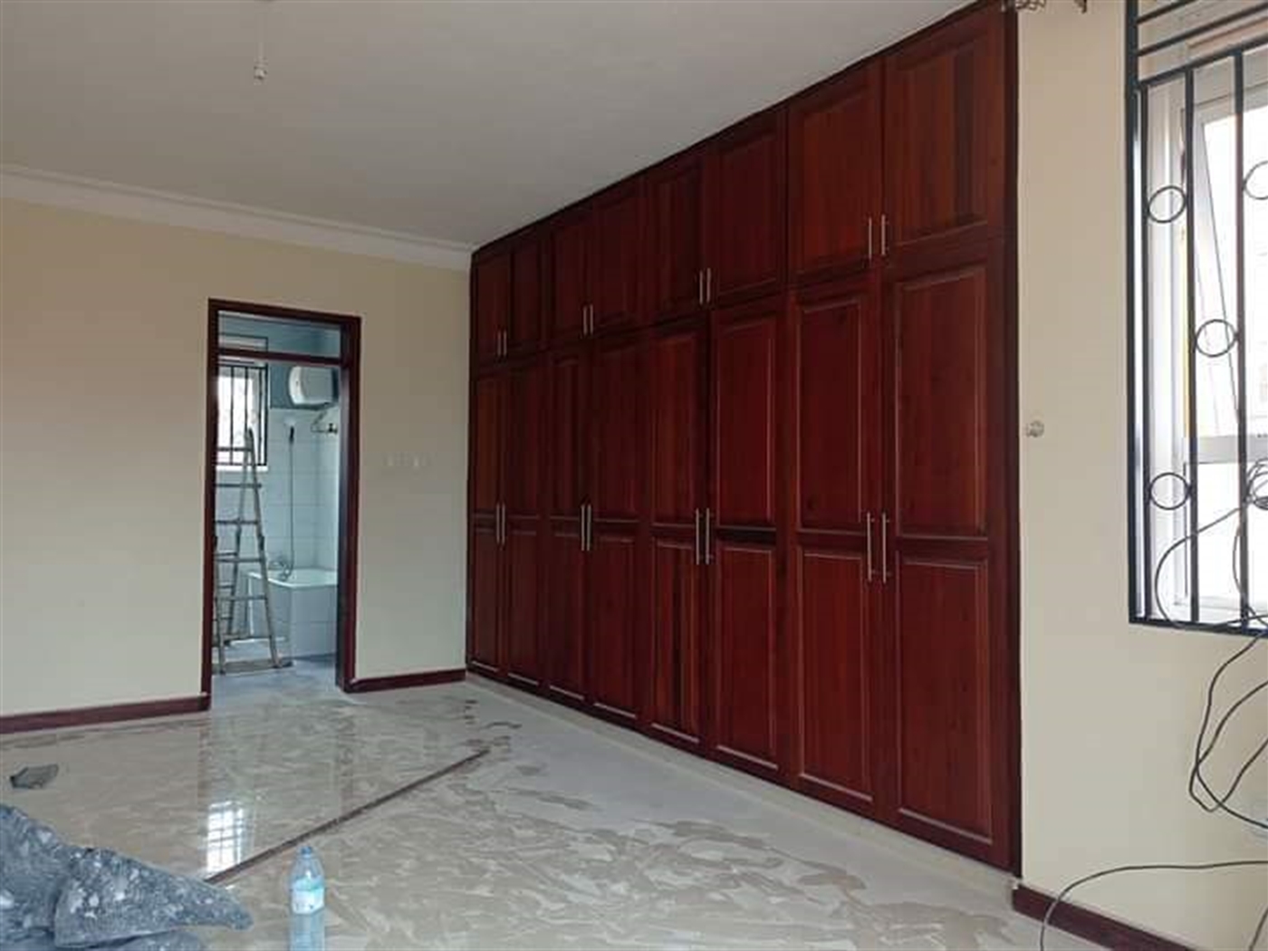 Apartment for rent in Kiwaatule Kampala
