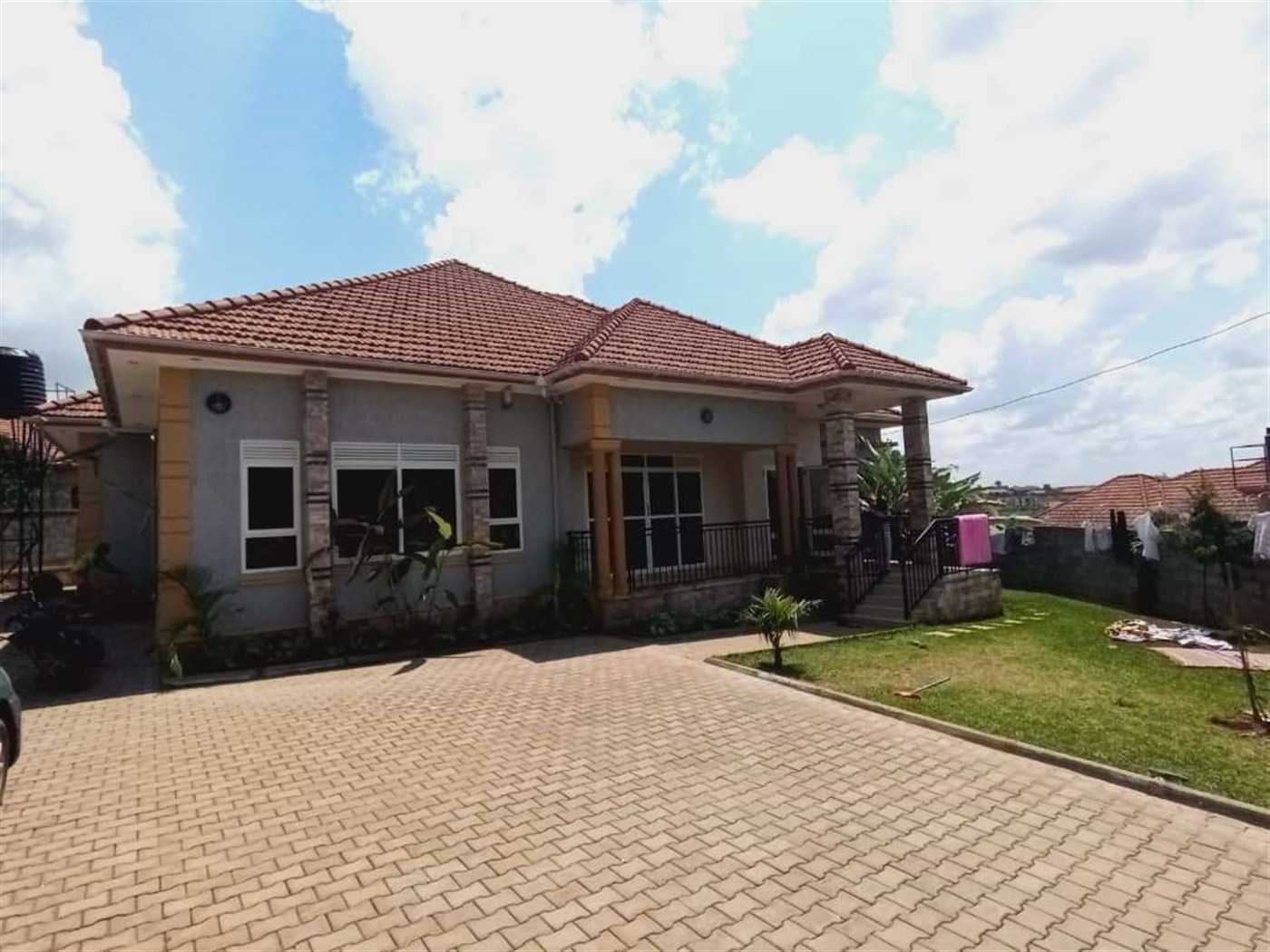 Bungalow for rent in Kira Wakiso