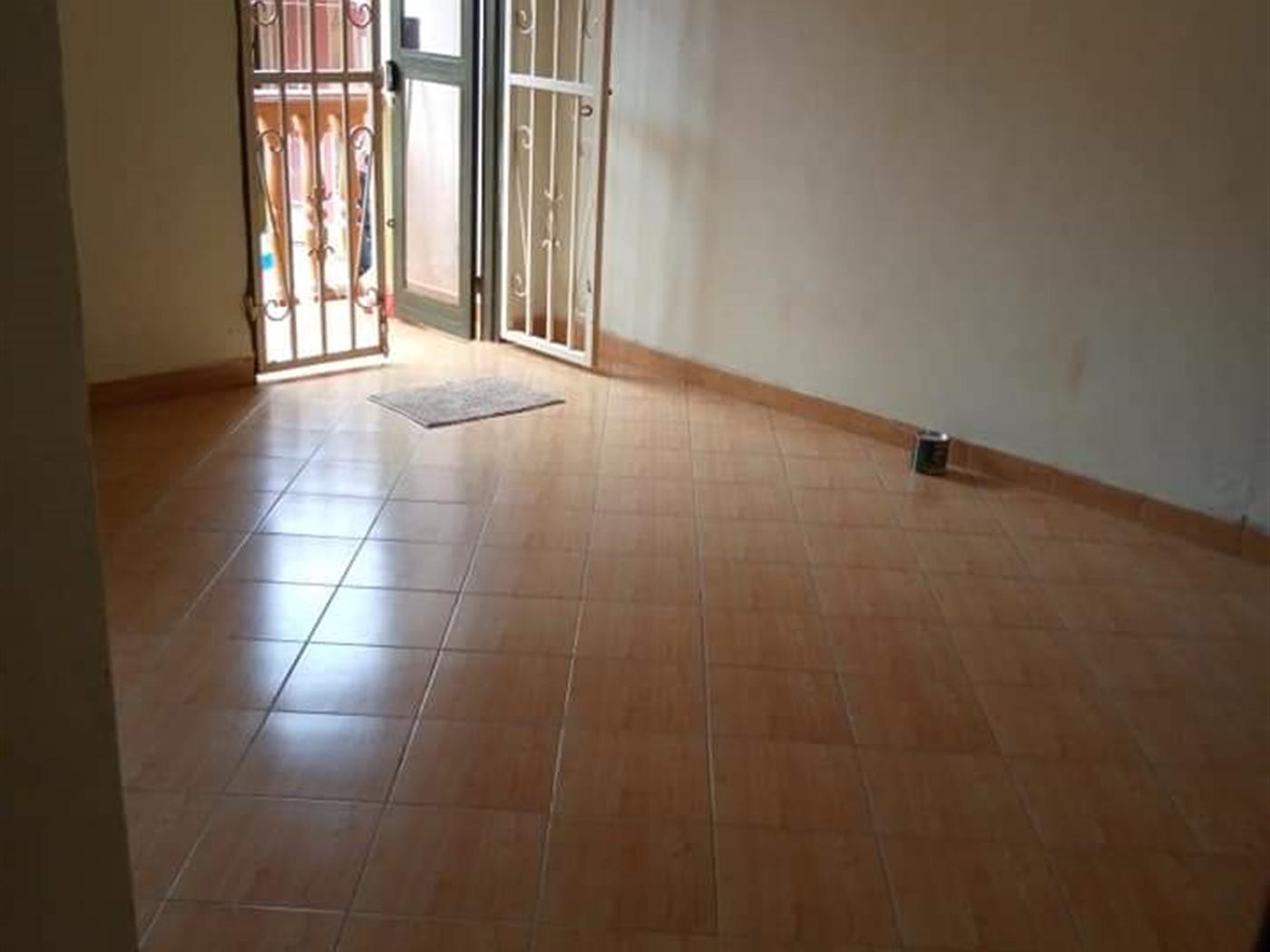 Semi Detached for rent in Kulambilo Kampala