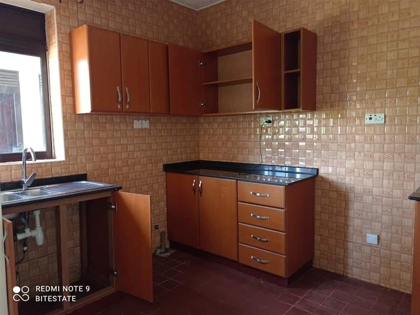 Apartment for rent in Kyaliwajjala Wakiso