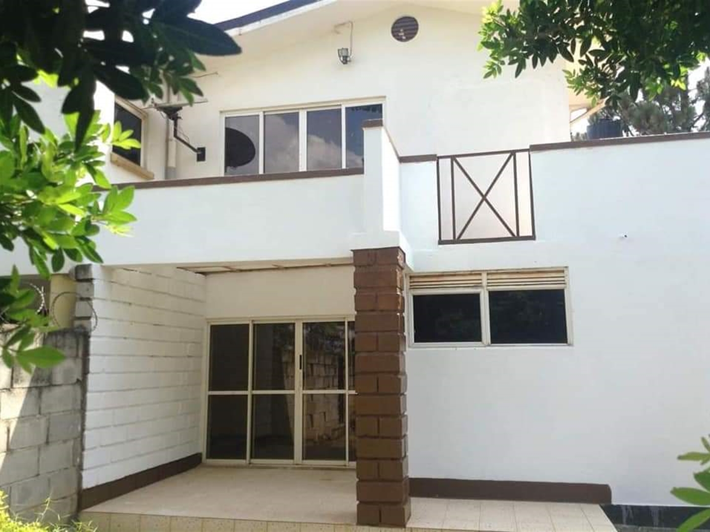 Duplex for rent in Kyanja Kampala