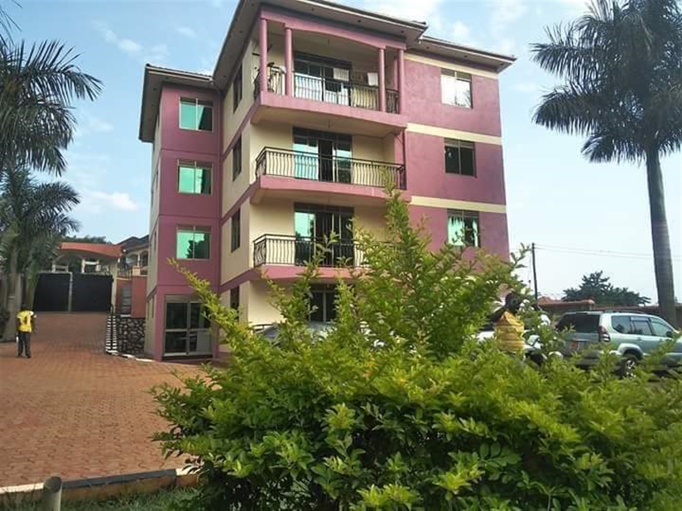 Apartment for rent in Kiwaatule Kampala