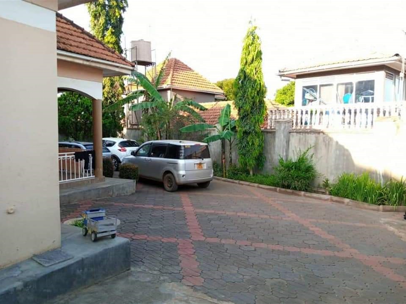 Bungalow for sale in Kiwaatule Kampala