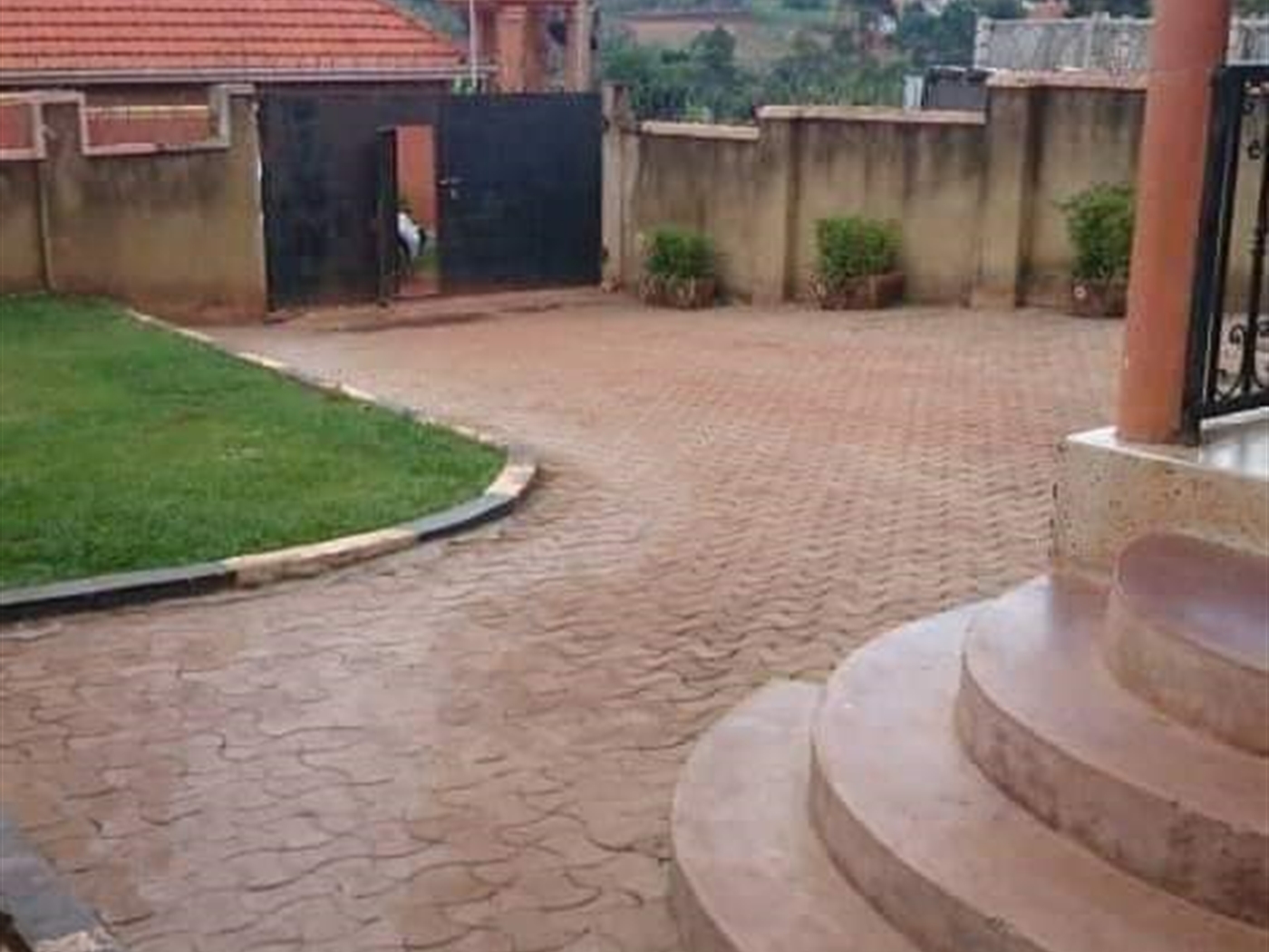 Bungalow for sale in Bwebajja Kampala