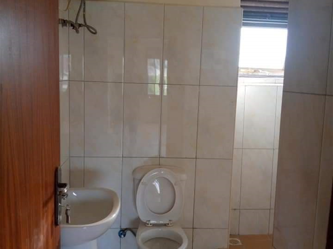 Apartment for rent in Naalya Wakiso