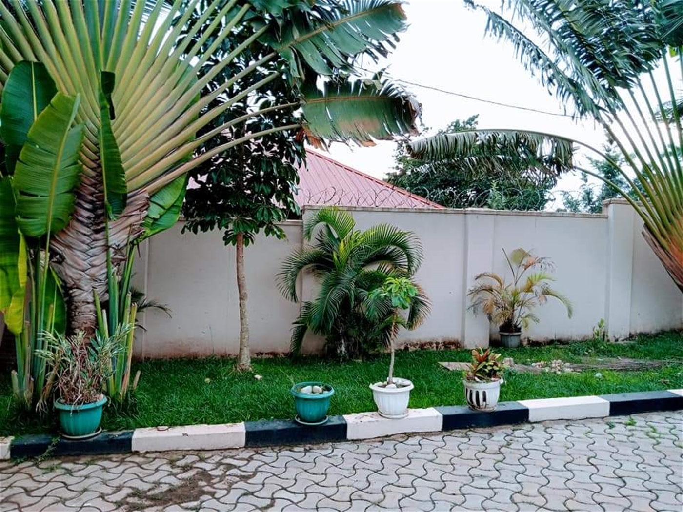 Bungalow for sale in Mbalwa Wakiso