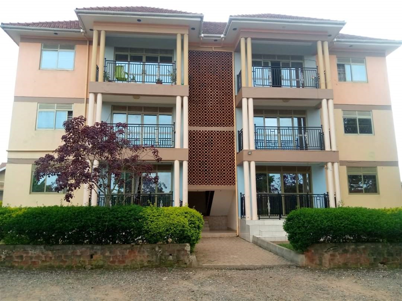 Apartment for rent in Kulambilo Kampala