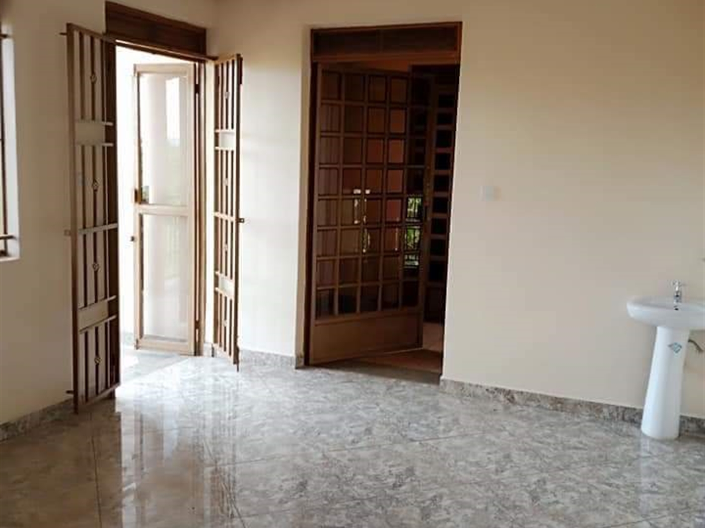 Apartment for rent in Gayaza Wakiso