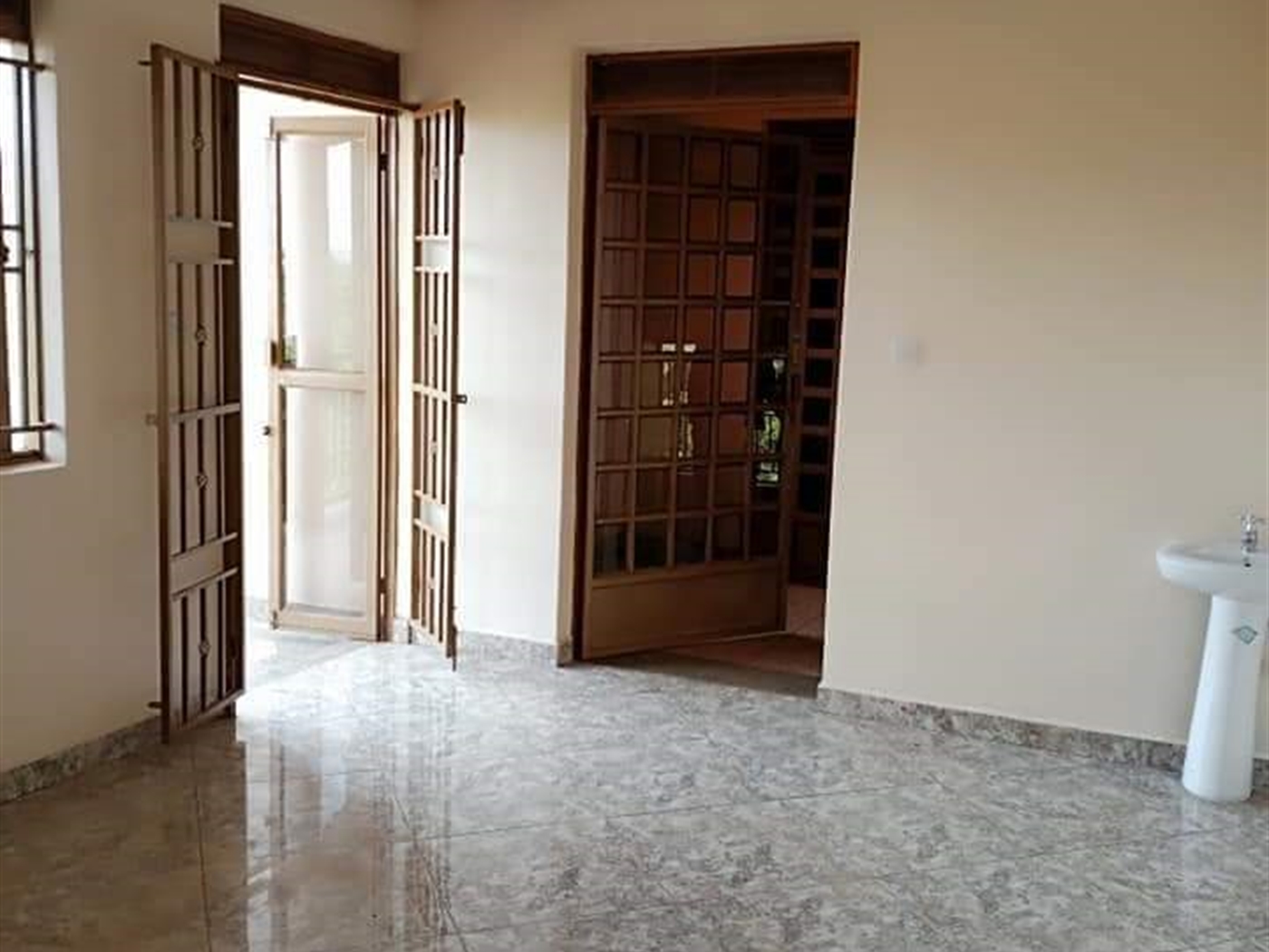 Apartment for rent in Gayaza Wakiso