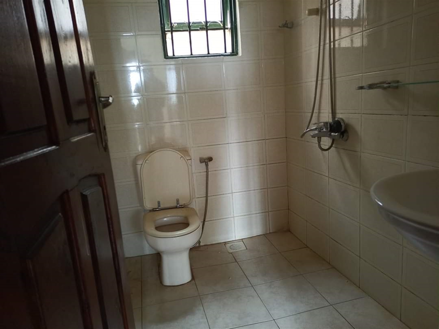 Apartment for rent in Naalya Wakiso