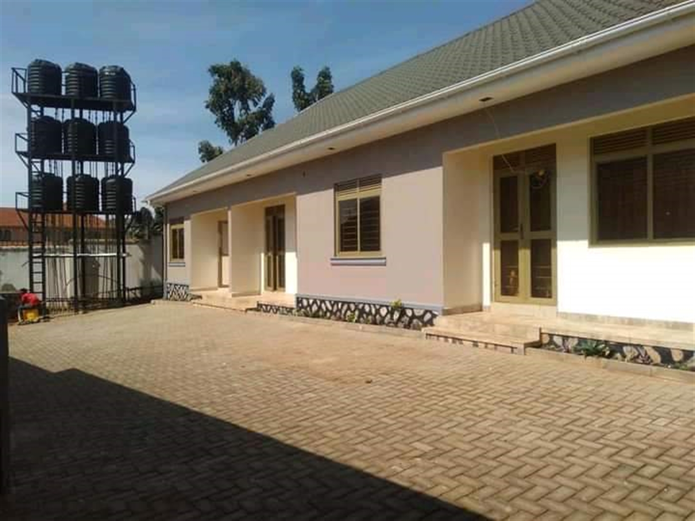 Semi Detached for rent in Kyanja Kampala