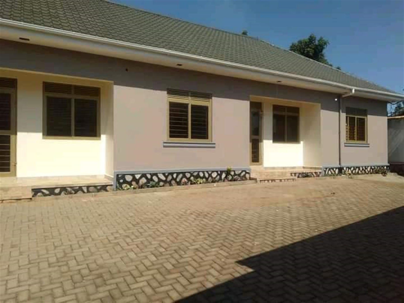 Semi Detached for rent in Kyanja Kampala