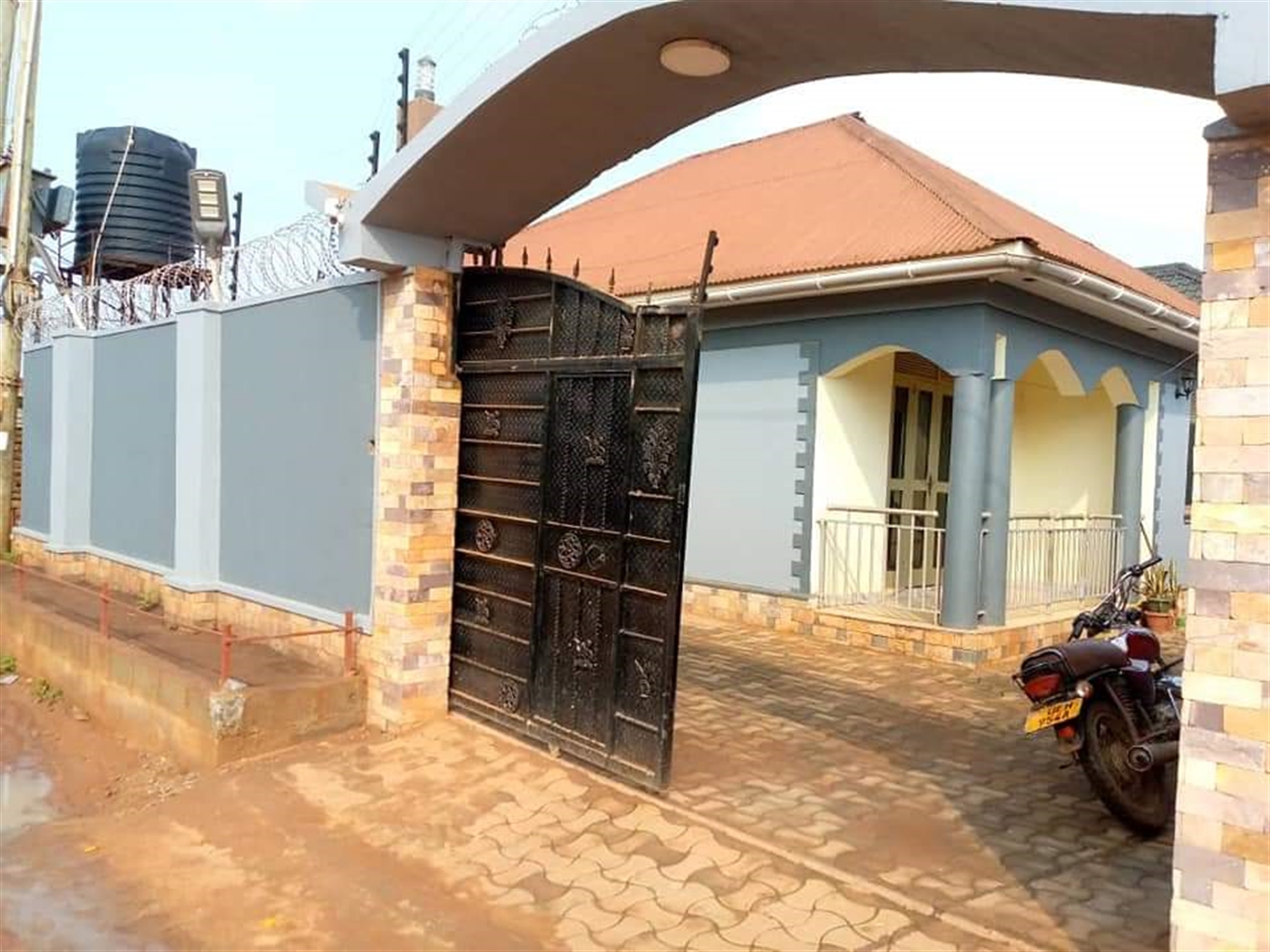 Bungalow for rent in Mpererwe Kampala