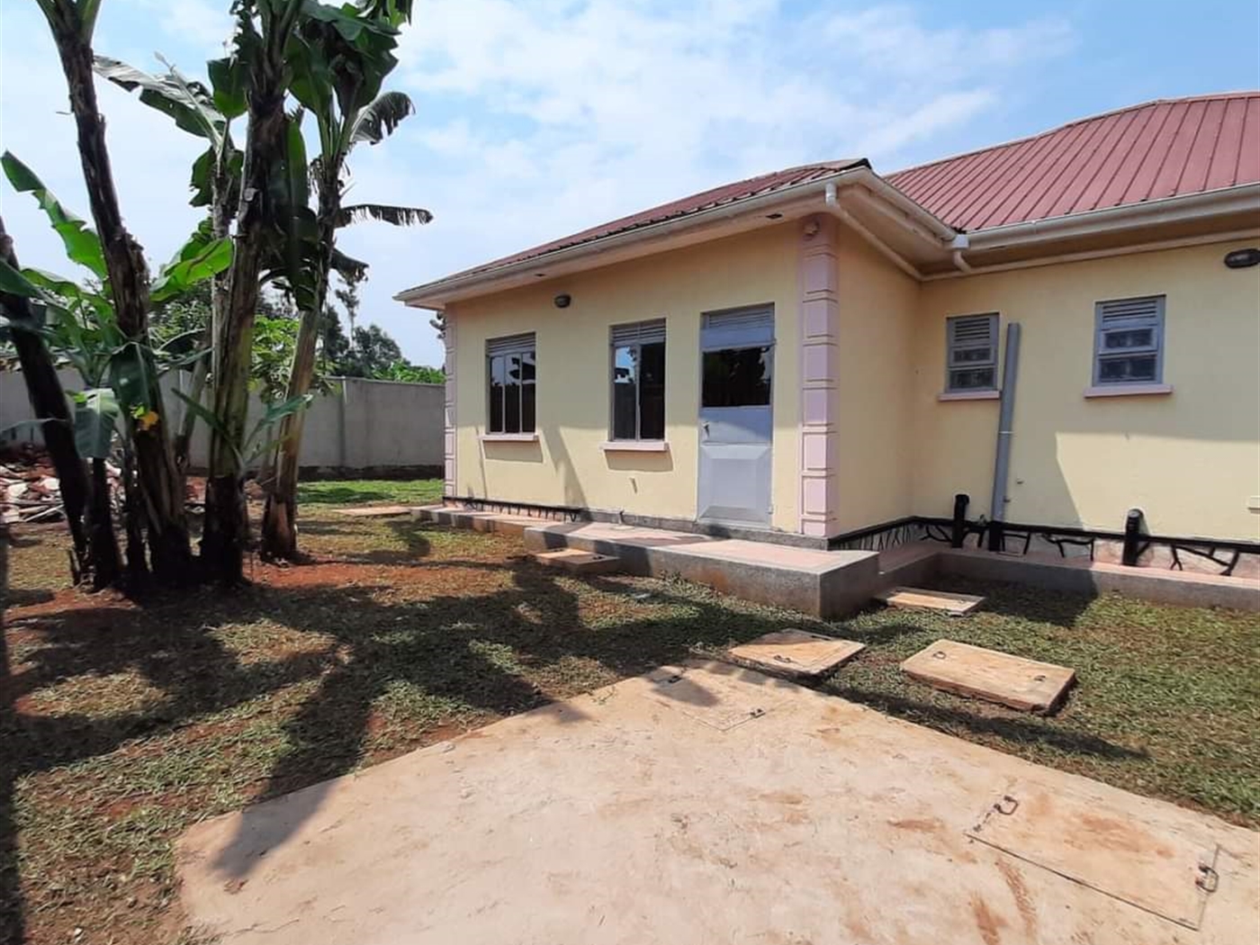 Bungalow for sale in Kira Wakiso