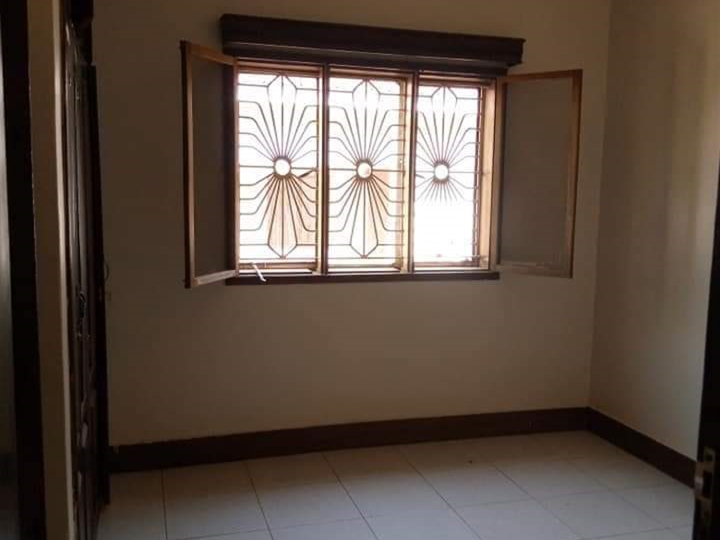 Bungalow for rent in Kisaasi Kampala