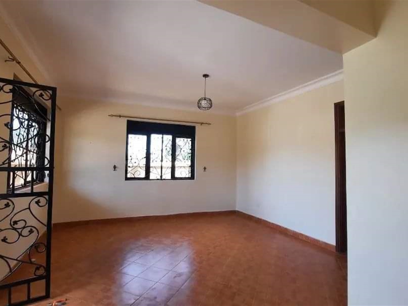 Bungalow for rent in Kyanja Kampala