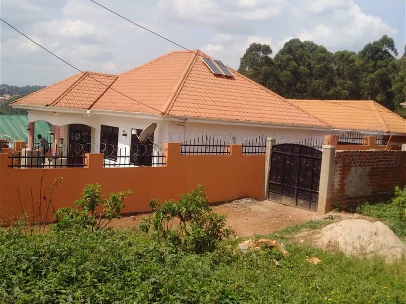 Bungalow for sale in Kawanda Wakiso