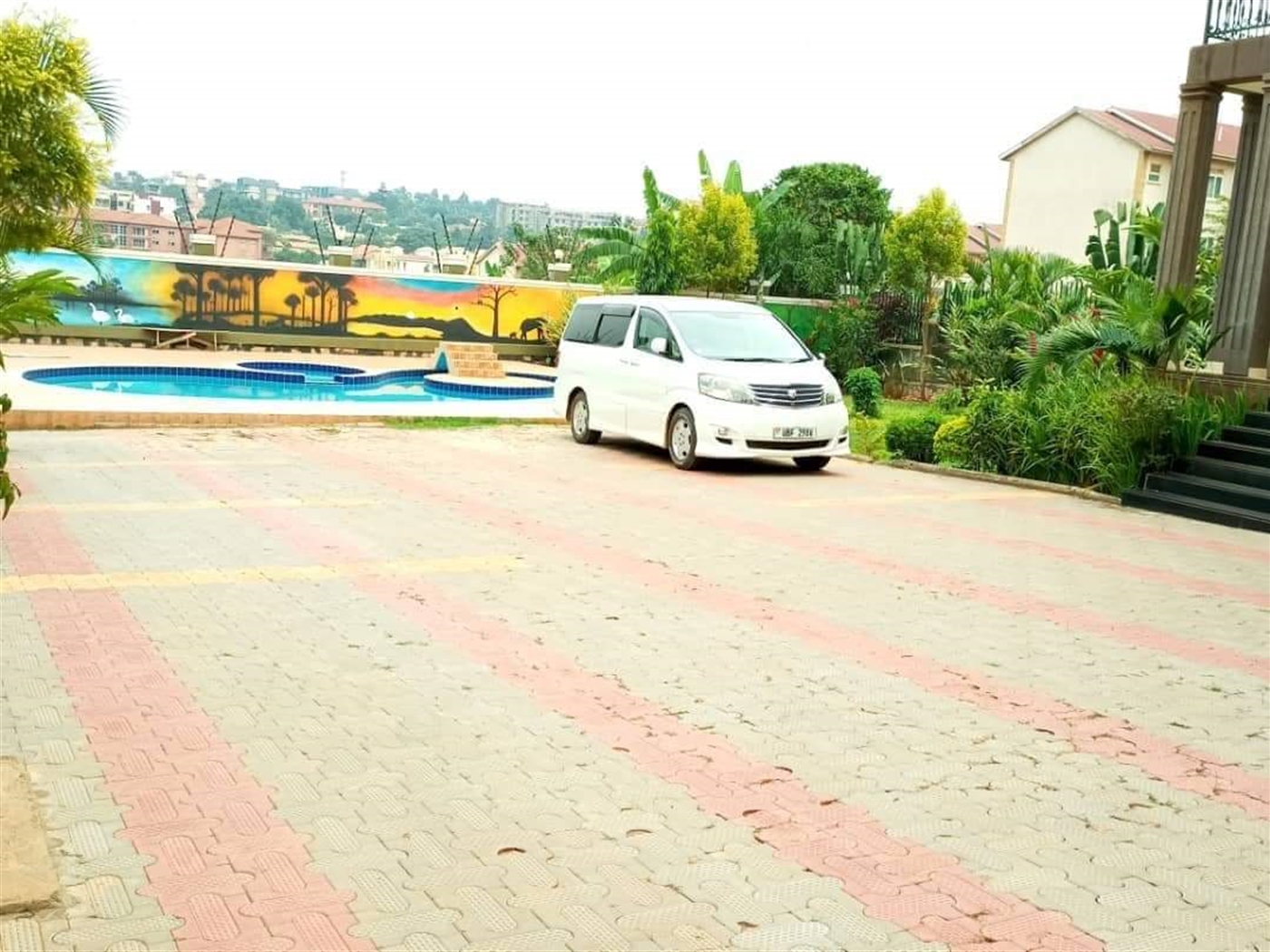 Mansion for sale in Kiwaatule Kampala