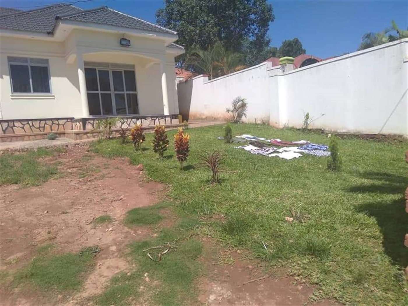 Bungalow for sale in Seguku Kampala