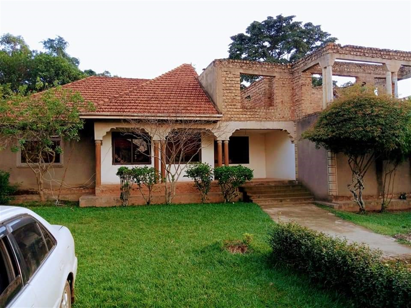 Bungalow for sale in Kiwaatule Kampala