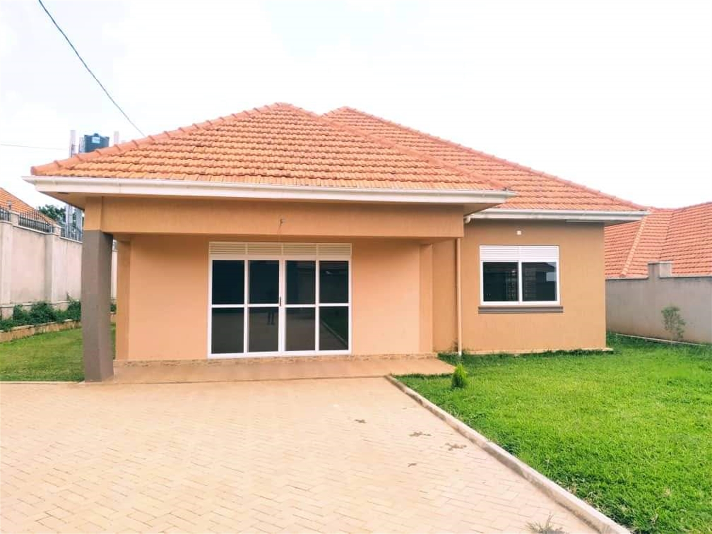 Bungalow for sale in Kira Wakiso