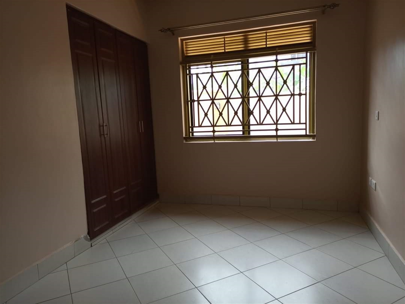 Semi Detached for rent in Namugongo Wakiso