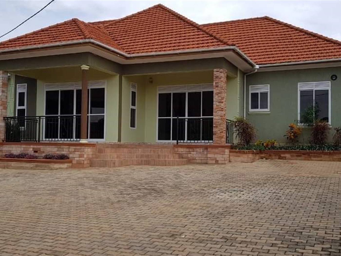 Bungalow for sale in Bwebajja Wakiso