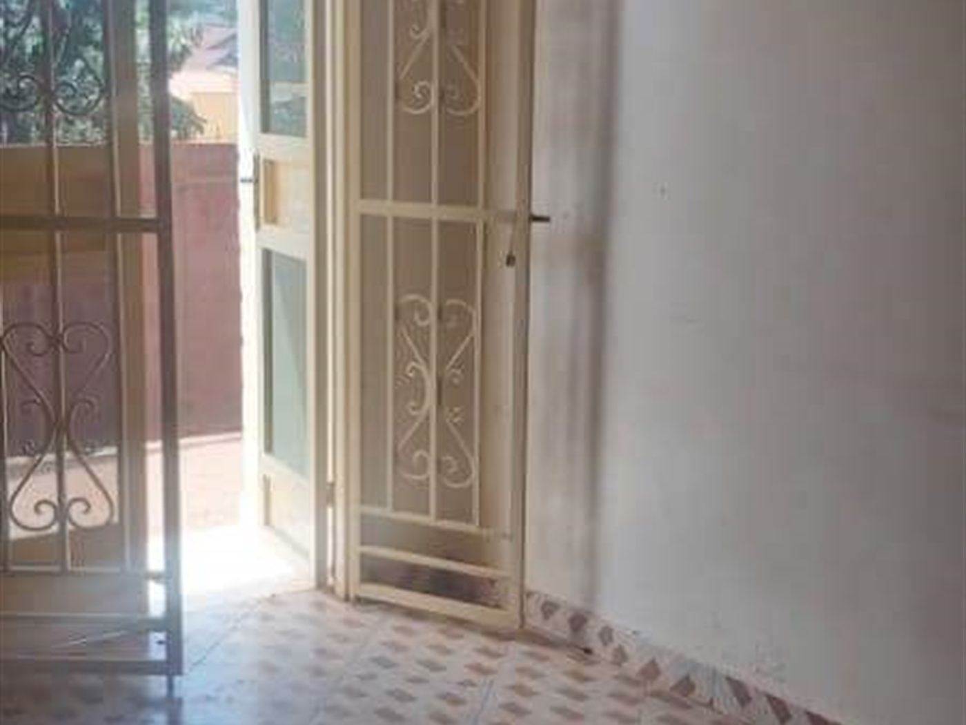 Bungalow for sale in Kitende Wakiso