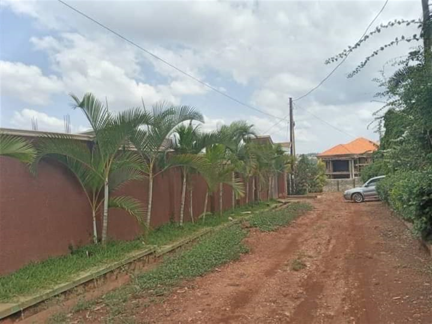 Duplex for sale in Najjera Wakiso