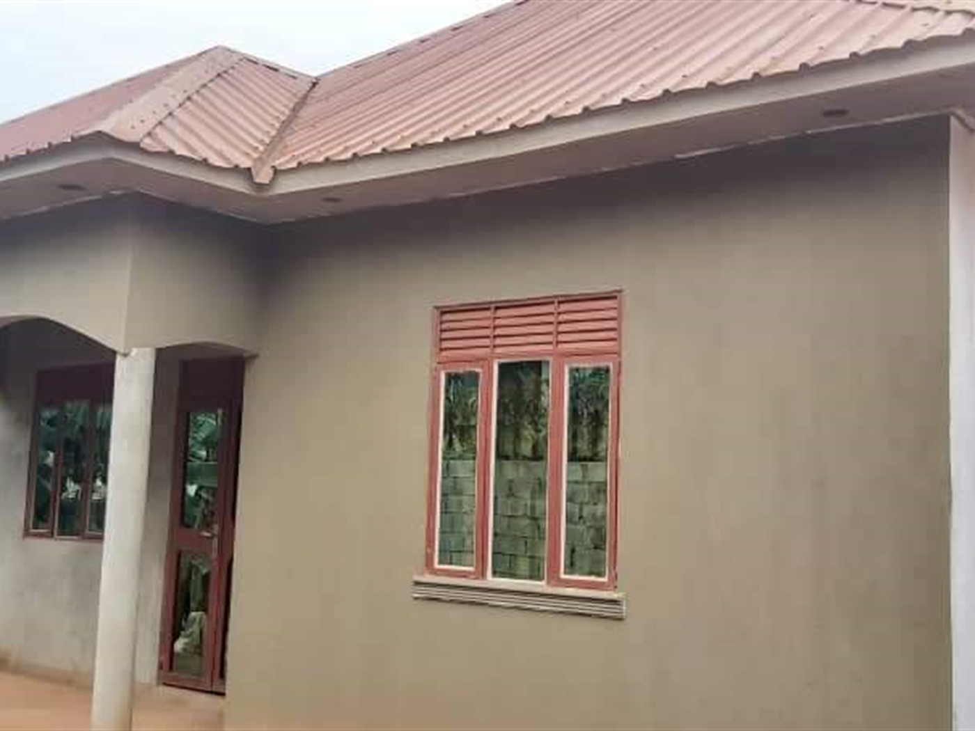 Bungalow for sale in Kitende Wakiso