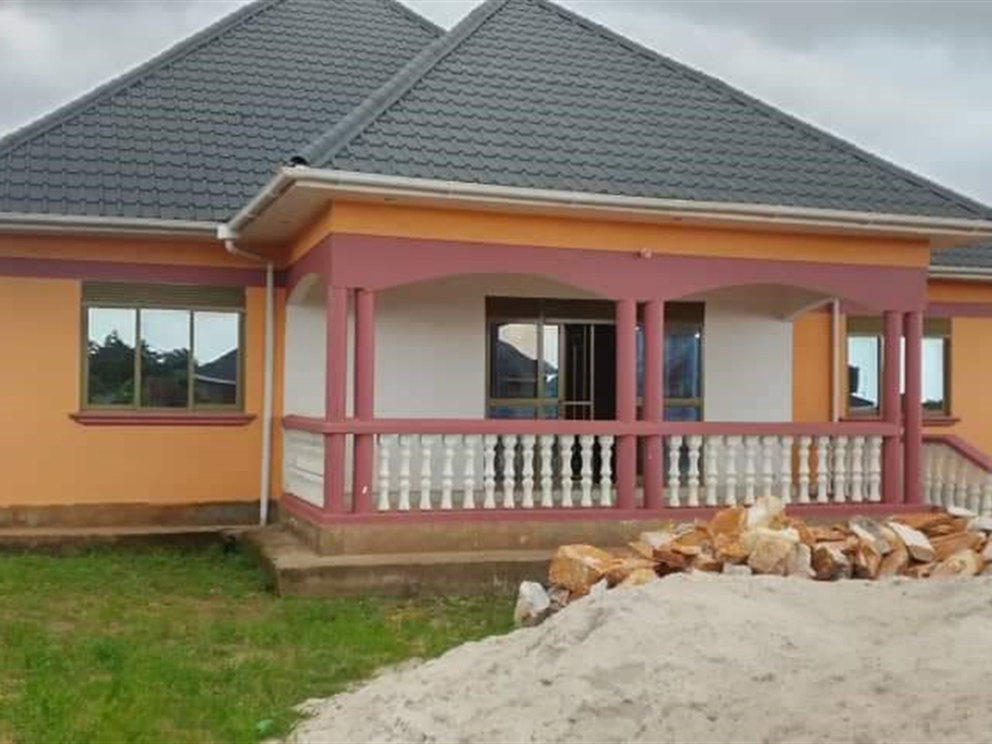 Bungalow for sale in Nabutti Mukono