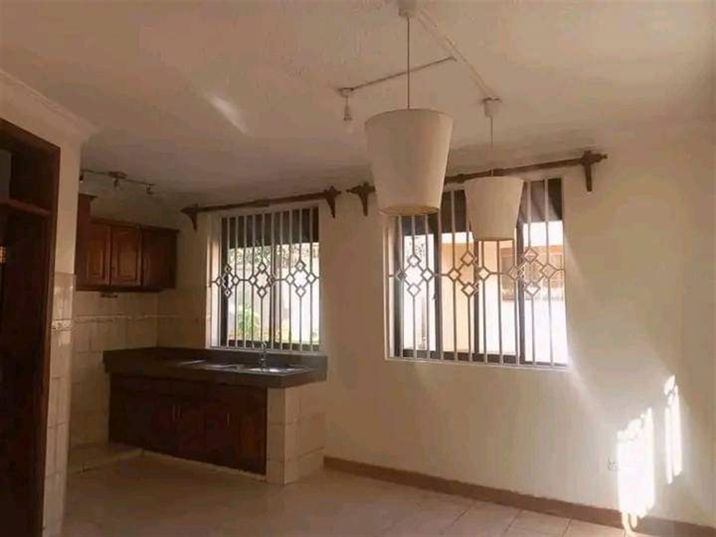 Duplex for rent in Naguru Kampala