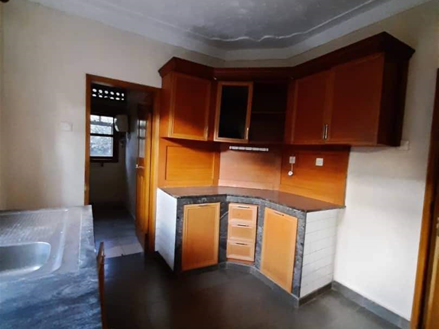 Bungalow for rent in Naalya Wakiso