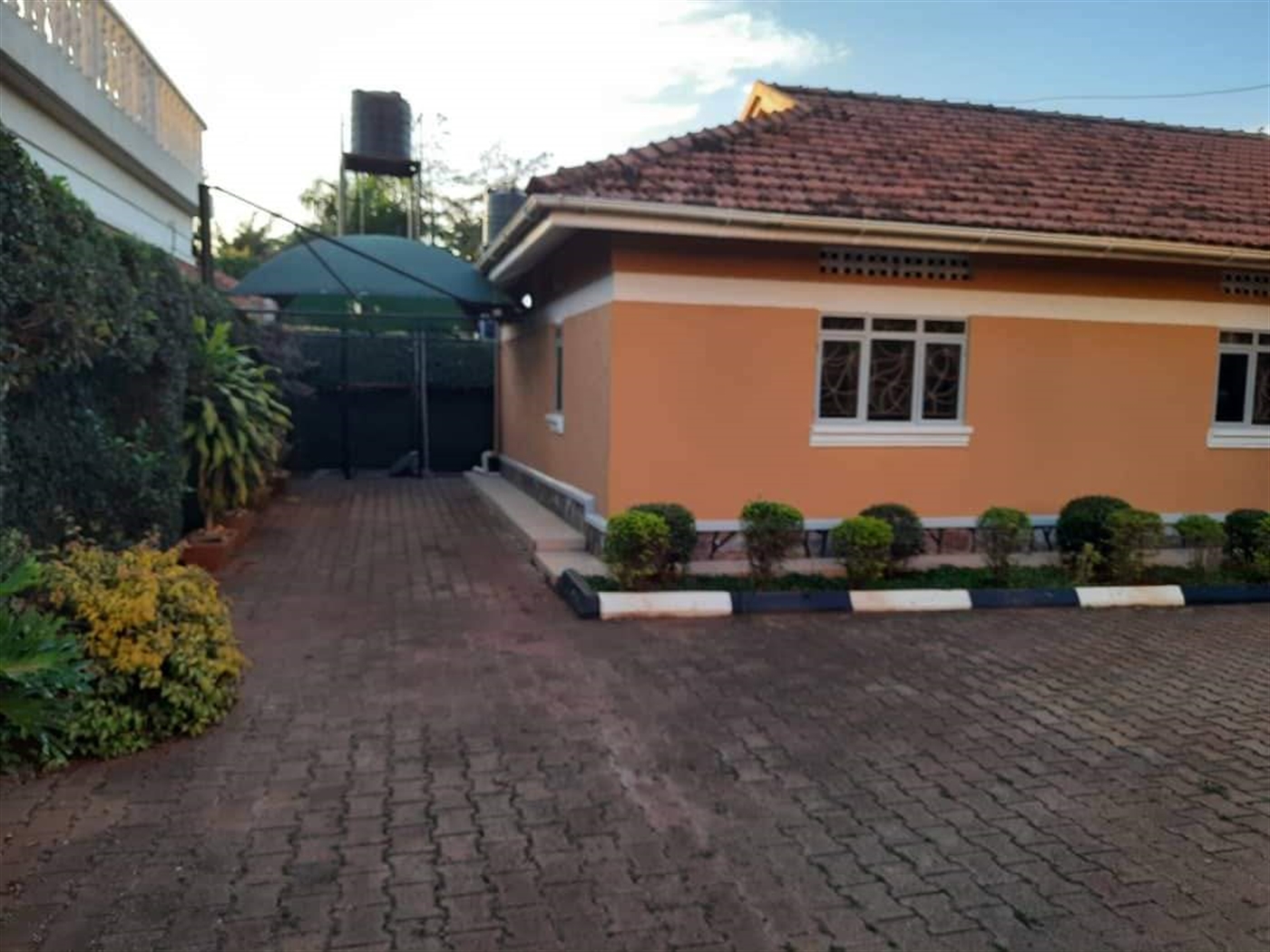 Bungalow for rent in Naalya Wakiso