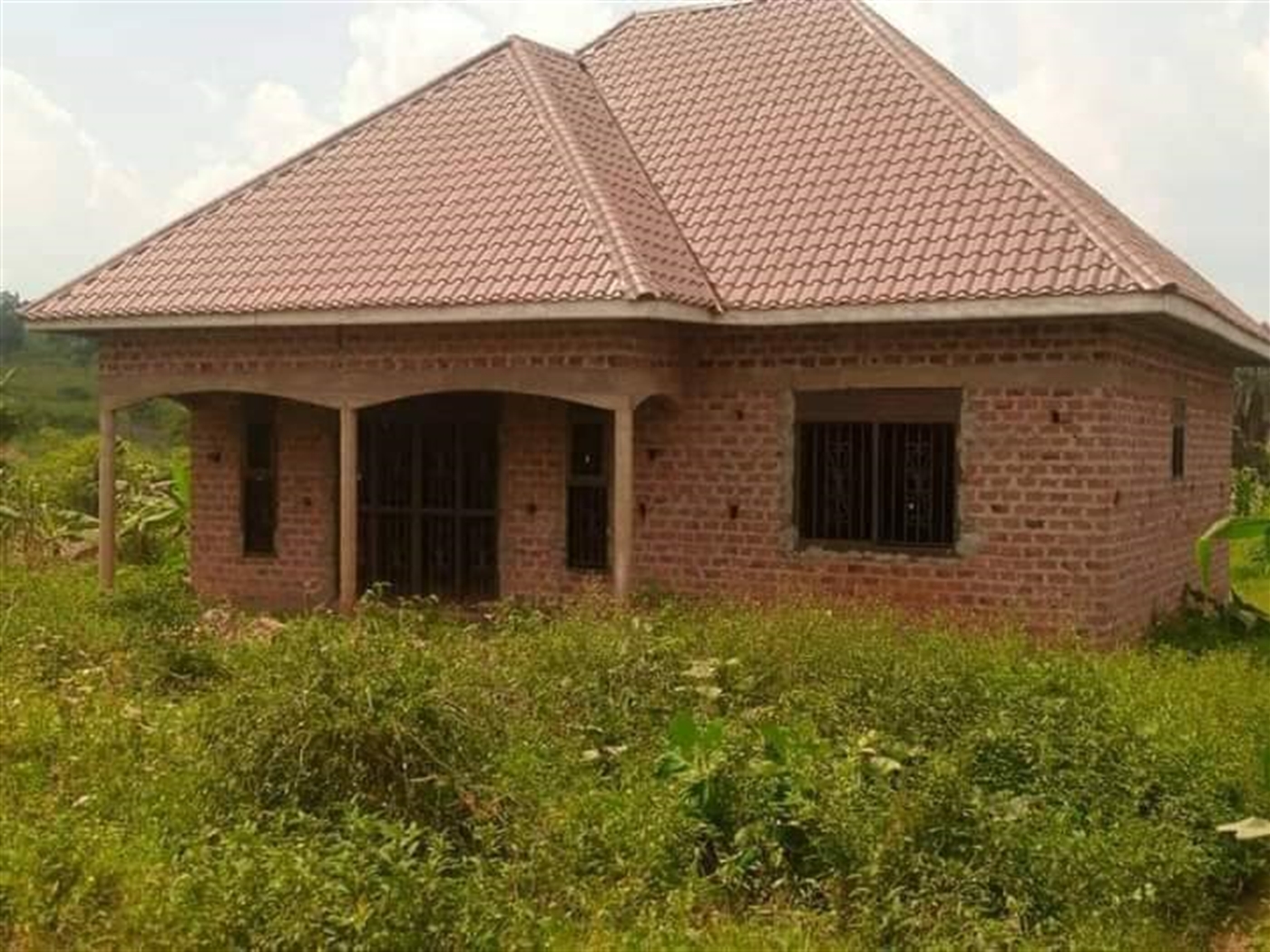 Shell House for sale in Kasangati Wakiso