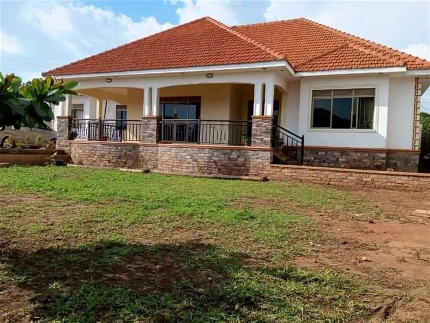 Bungalow for sale in Kasangati Wakiso