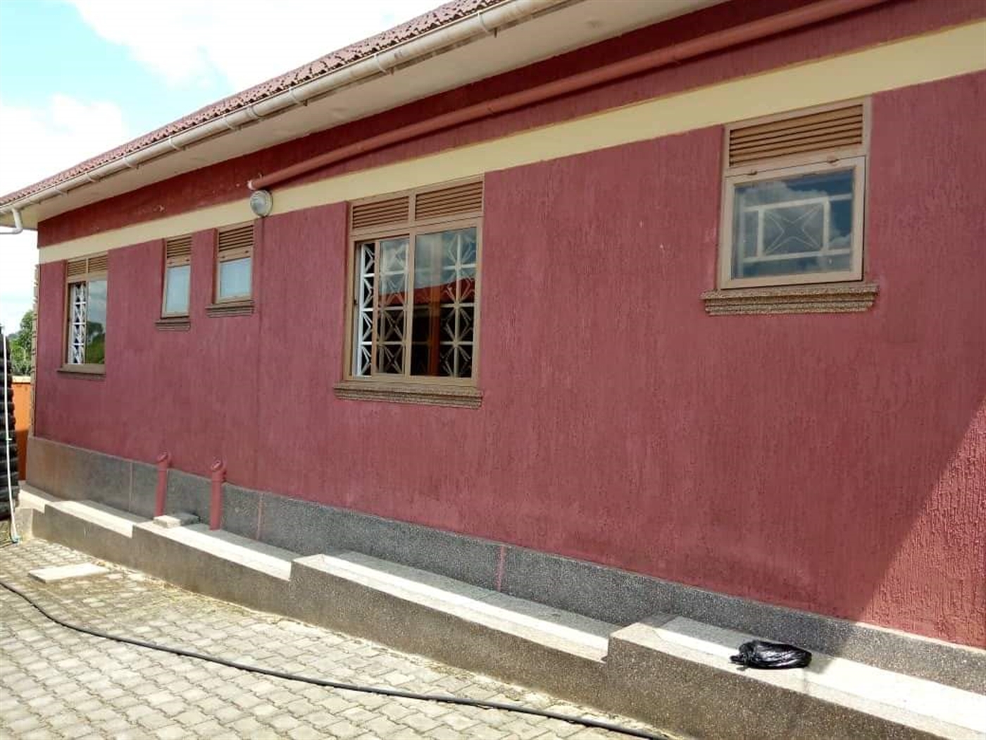 Bungalow for sale in Nyenje Mukono